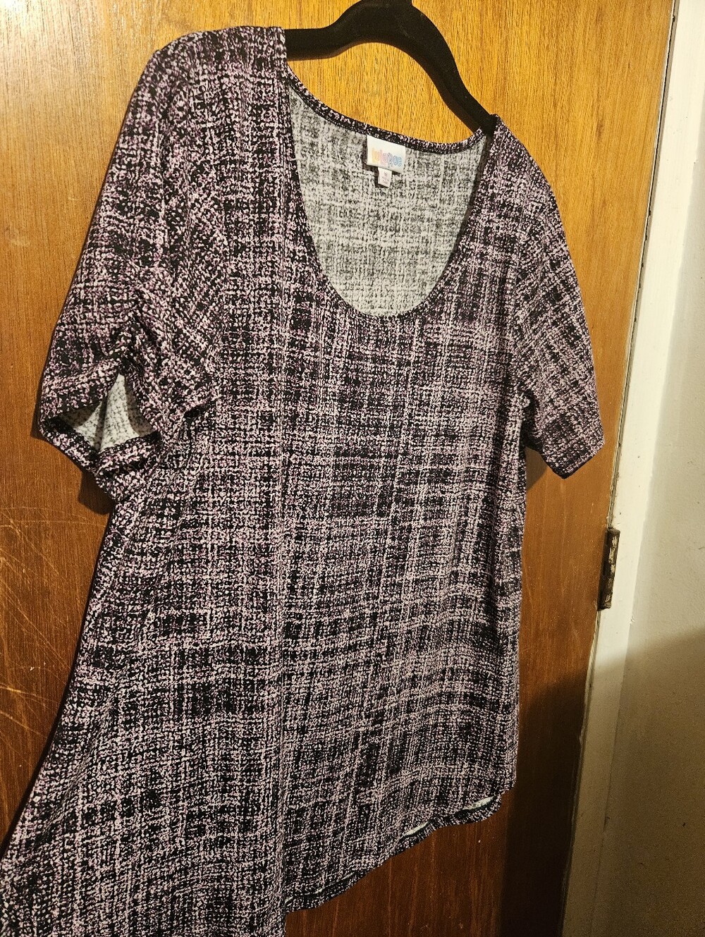 LuLaRoe Morgan Flare T-Shirt Purple Black Medium NWOT